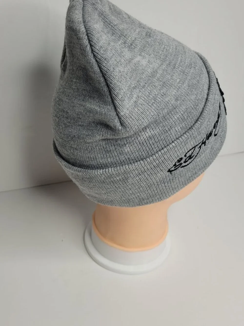 Ed Hardy gray big tiger tattoo logo patch form fitting beanie hat